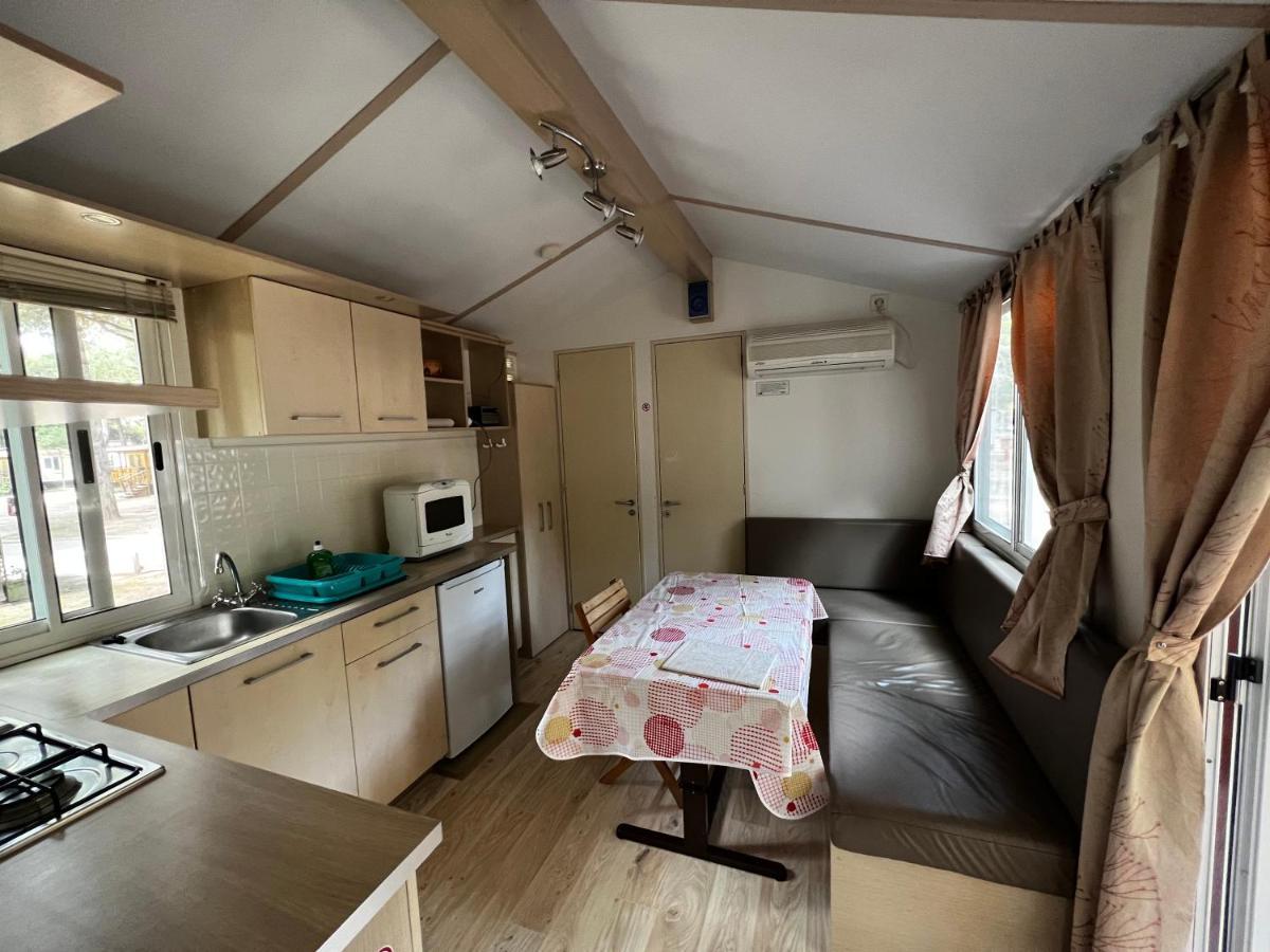 Buona Mobile Homes On Camping Mare E Pineta Лидо-ди-Спина Экстерьер фото